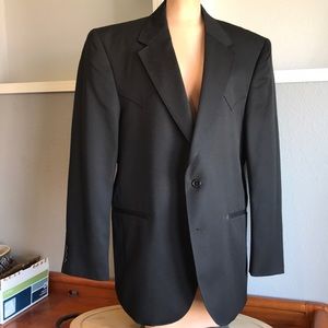 Men’s black dress jacket